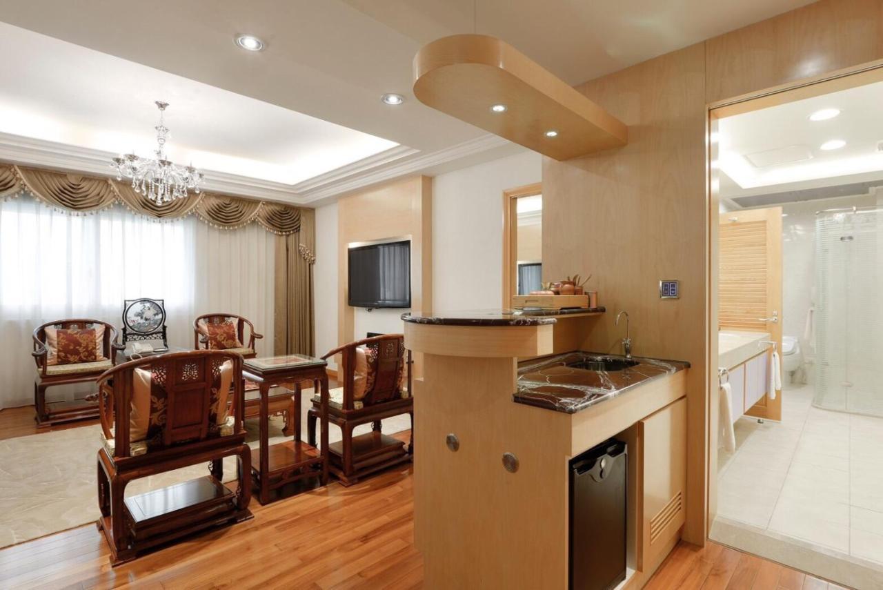 Hotel Sunshine Kaohsziung Kültér fotó